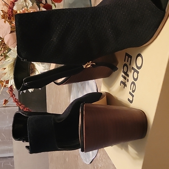 Nice open toe/back heels from Aldos - Picture 2 of 6